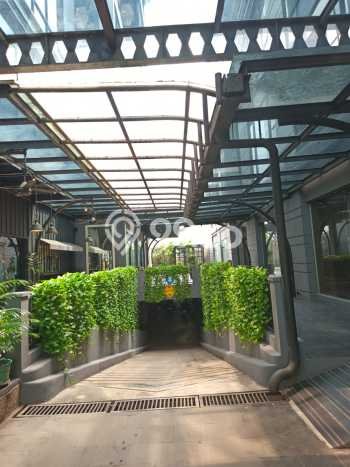 Ruko Dijual di Prime Area Jakarta Selatan Luas 130m2 Ruko Dijual di Prime Area Jakarta Selatan Luas 130m2