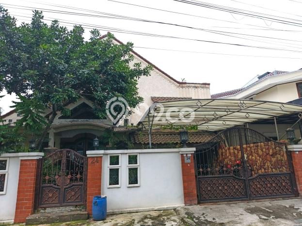 Ready to Use! Premium House LT 468m2 Desain Modern di Cipete Ready to Use! Premium House LT 468m2 Desain Modern di Cipete