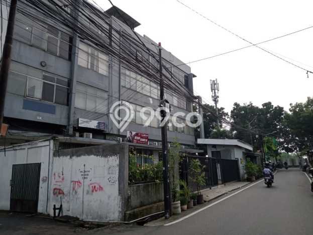Jual Ruko Kawasan Premium di , Luas 185m2m², Jalan Utama Jual Ruko Kawasan Premium di , Luas 185m2m², Jalan Utama