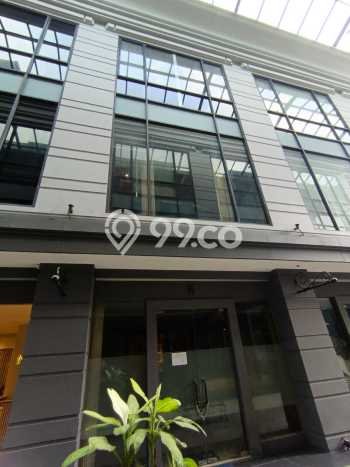 Ruko Dijual di Prime Area Jakarta Selatan Luas 130m2 Ruko Dijual di Prime Area Jakarta Selatan Luas 130m2