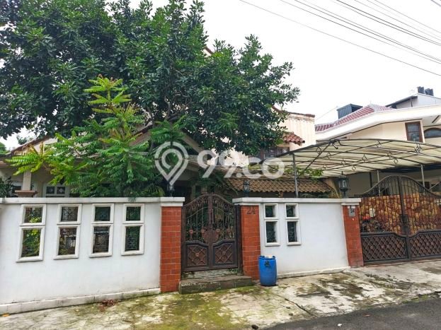 Ready to Use! Premium House LT 468m2 Desain Modern di Cipete Ready to Use! Premium House LT 468m2 Desain Modern di Cipete