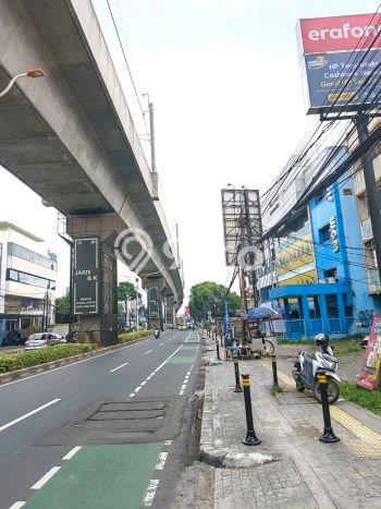Ruko Dijual di Prime Area Jakarta Selatan Luas 350m2 Ruko Dijual di Prime Area Jakarta Selatan Luas 350m2