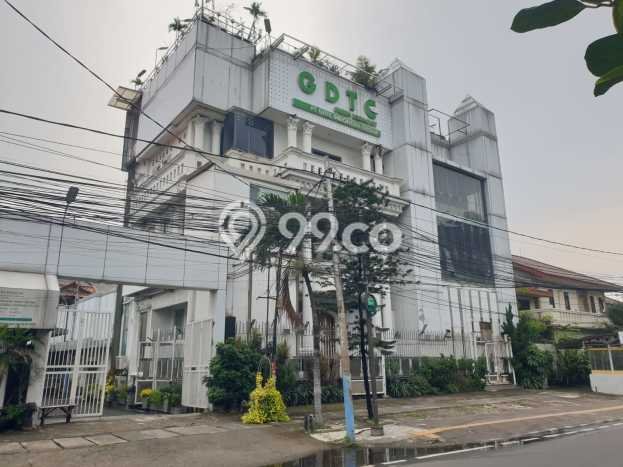 Unit Kantor Dijual di Cempaka Putih Jakarta Pusat Luas Tanah 220m2, Luas Bangunan 716m2 Unit Kantor Dijual di Cempaka Putih Jakarta Pusat Luas Tanah 220m2, Luas Bangunan 716m2