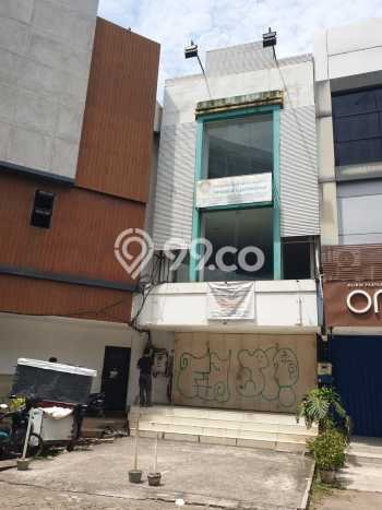 Ruko Favorit Dijual di Kelapa Gading Jakarta Utara Area Pusat Bisnis Ruko Favorit Dijual di Kelapa Gading Jakarta Utara Area Pusat Bisnis