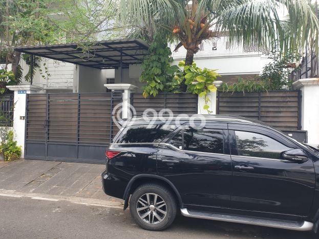 Siap Huni Rumah Mewah 4 Kamar di Cempaka Putih Dekat ke Mana Saja Siap Huni Rumah Mewah 4 Kamar di Cempaka Putih Dekat ke Mana Saja