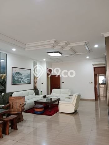Hunian Bagus Disewakan di Pluit, Jakarta Utara LT 1650m2, LB 1000m2 Hunian Bagus Disewakan di Pluit, Jakarta Utara LT 1650m2, LB 1000m2