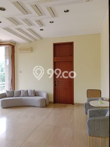 Hunian Bagus Disewakan di Pluit, Jakarta Utara LT 1650m2, LB 1000m2 Hunian Bagus Disewakan di Pluit, Jakarta Utara LT 1650m2, LB 1000m2