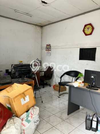 Disewakan Gudang Kawasan Cengkareng, Luas 420m², Area Strategis, Ready Pakai Disewakan Gudang Kawasan Cengkareng, Luas 420m², Area Strategis, Ready Pakai