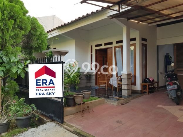 Rumah Elit Modern Tanpa Renovasi di Pondok Kelapa Jakarta Timur Rumah Elit Modern Tanpa Renovasi di Pondok Kelapa Jakarta Timur