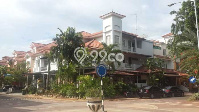 Siap Huni Hunian Elit 5 Kamar di Kelapa Gading Dekat ke Mana Saja Siap Huni Hunian Elit 5 Kamar di Kelapa Gading Dekat ke Mana Saja