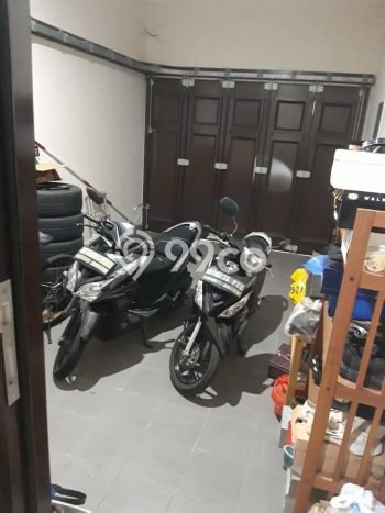 Hunian Elit LB 400m2 Siap Pakai Desain Elegan di harapan indah, Bekasi Hunian Elit LB 400m2 Siap Pakai Desain Elegan di harapan indah, Bekasi