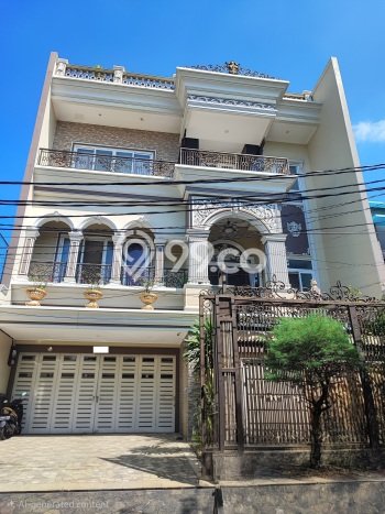 Rumah Elit LB 1000m2 Siap Huni Desain Elegan di Sunter, Jakarta Utara Rumah Elit LB 1000m2 Siap Huni Desain Elegan di Sunter, Jakarta Utara