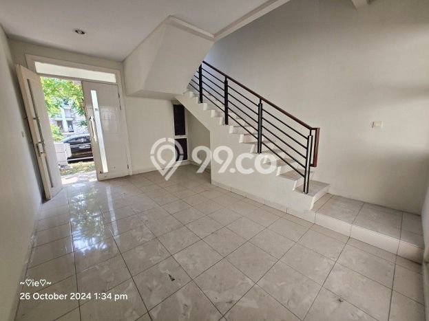 Jual Rumah Eksklusif 2 KT di Summarecon Bekasi, Bekasi Jual Rumah Eksklusif 2 KT di Summarecon Bekasi, Bekasi