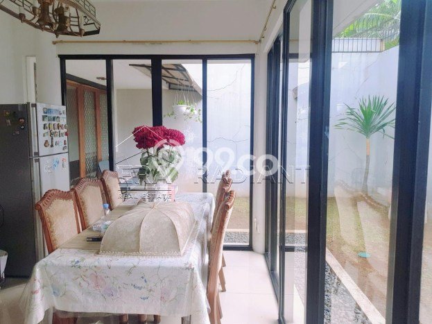 Rumah Elit Modern Siap Huni di Lebak Bulus Jakarta Selatan Rumah Elit Modern Siap Huni di Lebak Bulus Jakarta Selatan