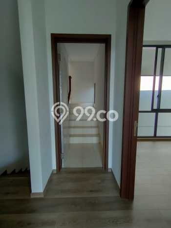 Jual Rumah Mewah Elegan Dengan View Cantik di Lebak Bulus, Jakarta Selatan Jual Rumah Mewah Elegan Dengan View Cantik di Lebak Bulus, Jakarta Selatan