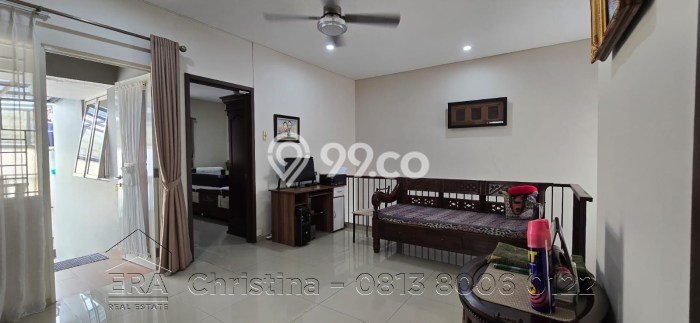 Ready to Use! Luxury House LT 186m2 Desain Elegan di Lebak Bulus Ready to Use! Luxury House LT 186m2 Desain Elegan di Lebak Bulus