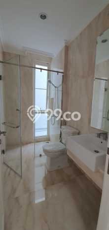 For Sale! Premium House LT 213m2 Desain Elegan di Lebak Bulus For Sale! Premium House LT 213m2 Desain Elegan di Lebak Bulus