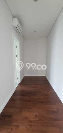 For Sale! Premium House LT 213m2 Desain Elegan di Lebak Bulus For Sale! Premium House LT 213m2 Desain Elegan di Lebak Bulus