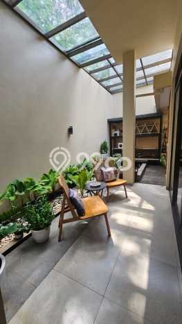 Rumah Luxury Modern Siap Huni di Lebak Bulus Jakarta Selatan Rumah Luxury Modern Siap Huni di Lebak Bulus Jakarta Selatan