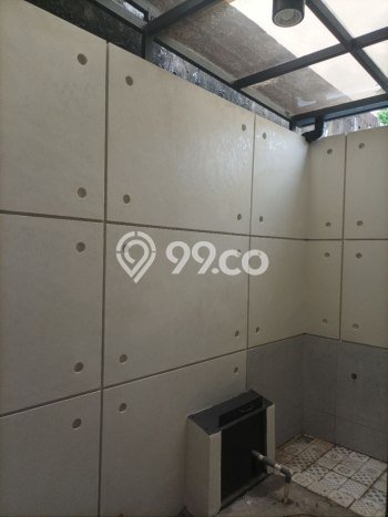 Rumah Luas Asri 3 KT Siap Pakai di Tanah Sareal Bogor Rumah Luas Asri 3 KT Siap Pakai di Tanah Sareal Bogor