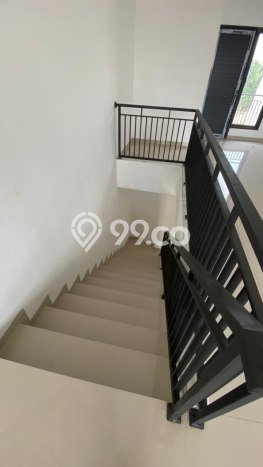 Unit Ruko Dijual di Bekasi LT 62m2 & LB 105m2 Unit Ruko Dijual di Bekasi LT 62m2 & LB 105m2