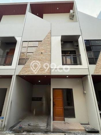 Dijual Rumah Eksklusif 3 KT di Rawamangun, Jakarta Timur Dijual Rumah Eksklusif 3 KT di Rawamangun, Jakarta Timur