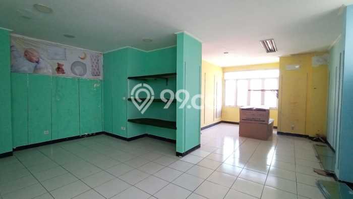 Ruko Kawasan Astanaanyar, Luas 400m2m², Area Komersial, Posisi Strategis Ruko Kawasan Astanaanyar, Luas 400m2m², Area Komersial, Posisi Strategis