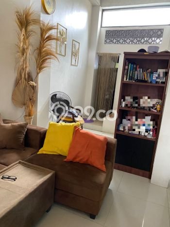 Dijual Rumah 5 Kamar Lokasi Strategis Nyaman dan Strategis di BSD Dijual Rumah 5 Kamar Lokasi Strategis Nyaman dan Strategis di BSD