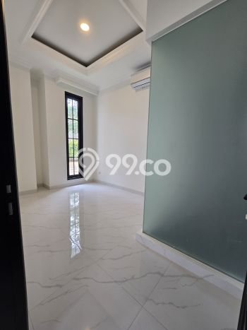 For Sale Rumah Mewah Exclusive di BSD, Tangerang Selatan For Sale Rumah Mewah Exclusive di BSD, Tangerang Selatan