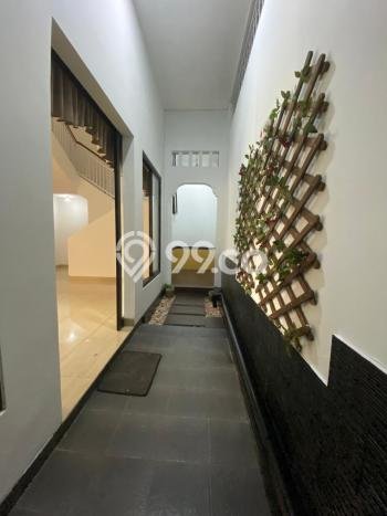 Dijual Rumah Premium dengan Fasilitas Sekitar Lengkap di BSD, Tangerang Selatan Dijual Rumah Premium dengan Fasilitas Sekitar Lengkap di BSD, Tangerang Selatan