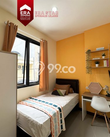 Dijual Kost Strategis di Tambora, Jakarta Barat 20 KT, 20 KM, Luas Bangunan 310m2 Dijual Kost Strategis di Tambora, Jakarta Barat 20 KT, 20 KM, Luas Bangunan 310m2
