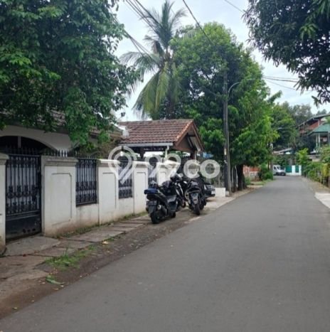 Rumah Mewah Siap Huni LT 602m2 di Kebayoran Lama, Jakarta Selatan Rumah Mewah Siap Huni LT 602m2 di Kebayoran Lama, Jakarta Selatan