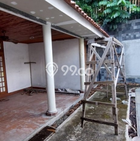 Rumah Mewah LB 600m2 Siap Huni Desain Elegan di Pondok Indah, Jakarta Selatan Rumah Mewah LB 600m2 Siap Huni Desain Elegan di Pondok Indah, Jakarta Selatan