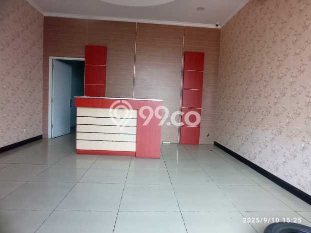 Ruko Bagus Dijual LB 264m2 Lokasi Strategis Jakarta Selatan Area Cocok untuk Berbisnis Ruko Bagus Dijual LB 264m2 Lokasi Strategis Jakarta Selatan Area Cocok untuk Berbisnis