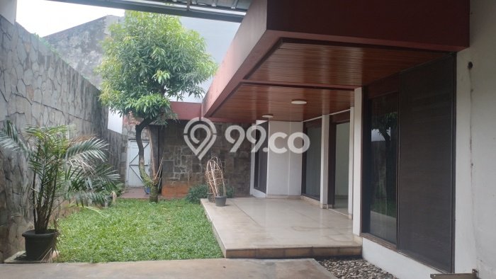 Rumah Mewah Dijual LT 558m2 di Kebayoran Lama, Jakarta Selatan Rumah Mewah Dijual LT 558m2 di Kebayoran Lama, Jakarta Selatan