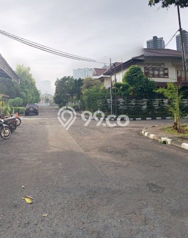 Rumah Elit Modern Tanpa Renovasi di Gandaria Jakarta Selatan Rumah Elit Modern Tanpa Renovasi di Gandaria Jakarta Selatan