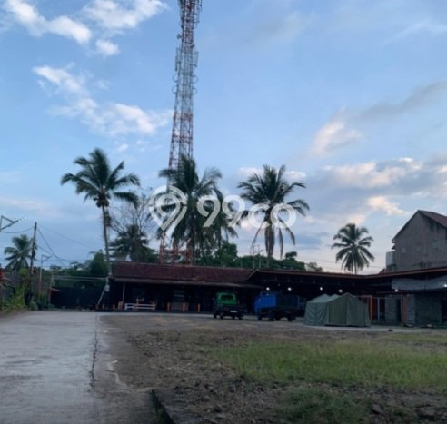 Unit Komersial Dijual di Cugenang Cianjur Luas Bangunan 600m2 Unit Komersial Dijual di Cugenang Cianjur Luas Bangunan 600m2