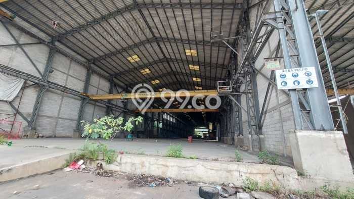 Pabrik Dijual di Gunung Putri Bogor dengan Luas Bangunan 50000m2 Pabrik Dijual di Gunung Putri Bogor dengan Luas Bangunan 50000m2