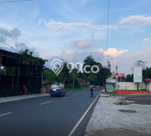 Unit Komersial Dijual di Cugenang Cianjur Luas Bangunan 600m2 Unit Komersial Dijual di Cugenang Cianjur Luas Bangunan 600m2