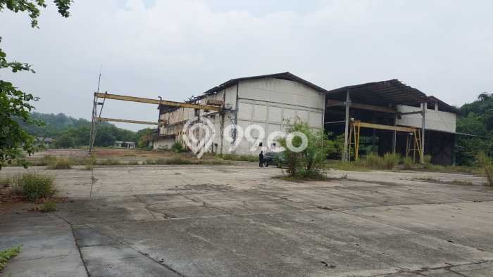 Pabrik Dijual di Gunung Putri Bogor dengan Luas Bangunan 50000m2 Pabrik Dijual di Gunung Putri Bogor dengan Luas Bangunan 50000m2