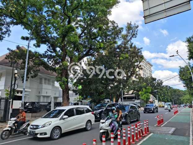 Rumah Luxury Modern Siap Huni di Menteng Dalam Jakarta Selatan Rumah Luxury Modern Siap Huni di Menteng Dalam Jakarta Selatan