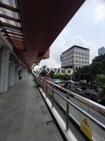 Komersial Bagus Dijual LB 168m2 Lokasi Strategis Jakarta Selatan Area Cocok untuk Bisnis Komersial Bagus Dijual LB 168m2 Lokasi Strategis Jakarta Selatan Area Cocok untuk Bisnis