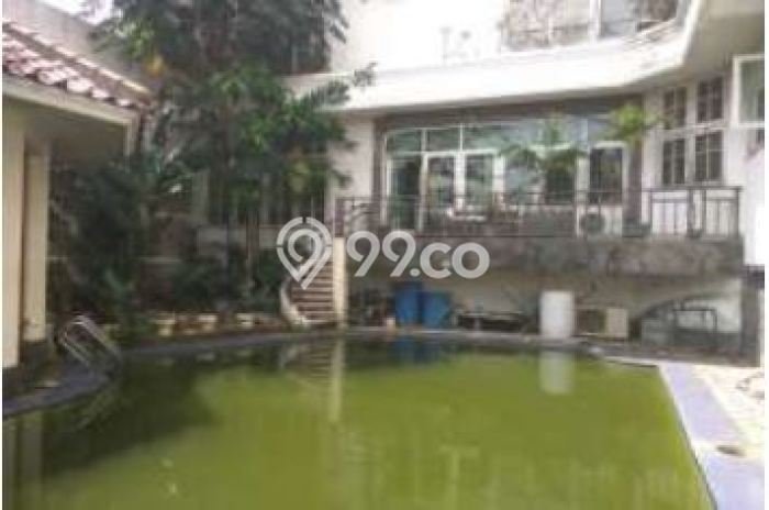 Jual Rumah Mewah Megah Dengan View Eksklusif di Jati Padang, Jakarta Selatan Jual Rumah Mewah Megah Dengan View Eksklusif di Jati Padang, Jakarta Selatan