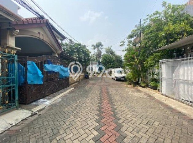 Rumah Luas Asri 2 KT Siap Pakai di Kalideres Jakarta Barat Rumah Luas Asri 2 KT Siap Pakai di Kalideres Jakarta Barat