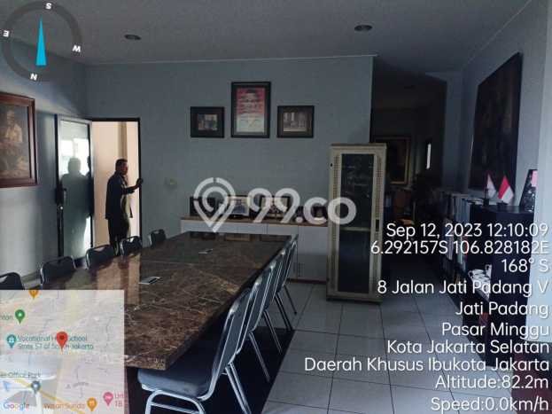 PROPERTI UNGGULAN! Rumah Strategis area Pasar Minggu, Luas 673m² LB 404m² PROPERTI UNGGULAN! Rumah Strategis area Pasar Minggu, Luas 673m² LB 404m²