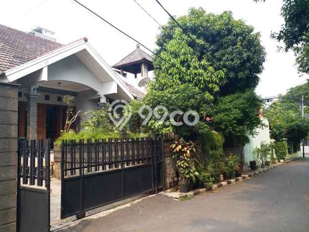 Siap Huni Hunian Elit 4 Kamar di Kebayoran Lama Dekat ke Mana Saja Siap Huni Hunian Elit 4 Kamar di Kebayoran Lama Dekat ke Mana Saja