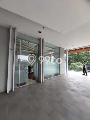 Komersial Bagus Dijual LB 168m2 Lokasi Strategis Jakarta Selatan Area Cocok untuk Bisnis Komersial Bagus Dijual LB 168m2 Lokasi Strategis Jakarta Selatan Area Cocok untuk Bisnis