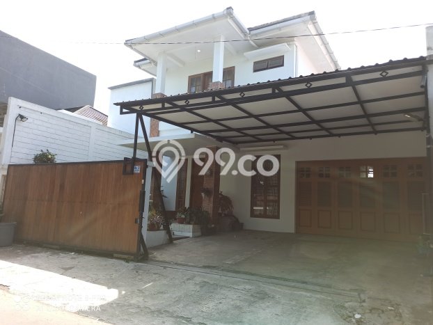 INVESTASI TEPAT! Rumah di Maguwoharjo, Luas 291m² Bangunan 300m² INVESTASI TEPAT! Rumah di Maguwoharjo, Luas 291m² Bangunan 300m²