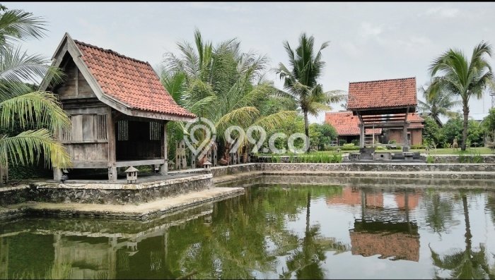 Rumah Mewah Siap Huni LT 4343m2 di Ngaglik, Sleman Rumah Mewah Siap Huni LT 4343m2 di Ngaglik, Sleman