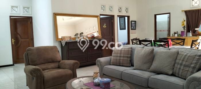 Rumah Minimalis 4 KT di Caturtunggal Yogyakarta Semi Furnished Rumah Minimalis 4 KT di Caturtunggal Yogyakarta Semi Furnished